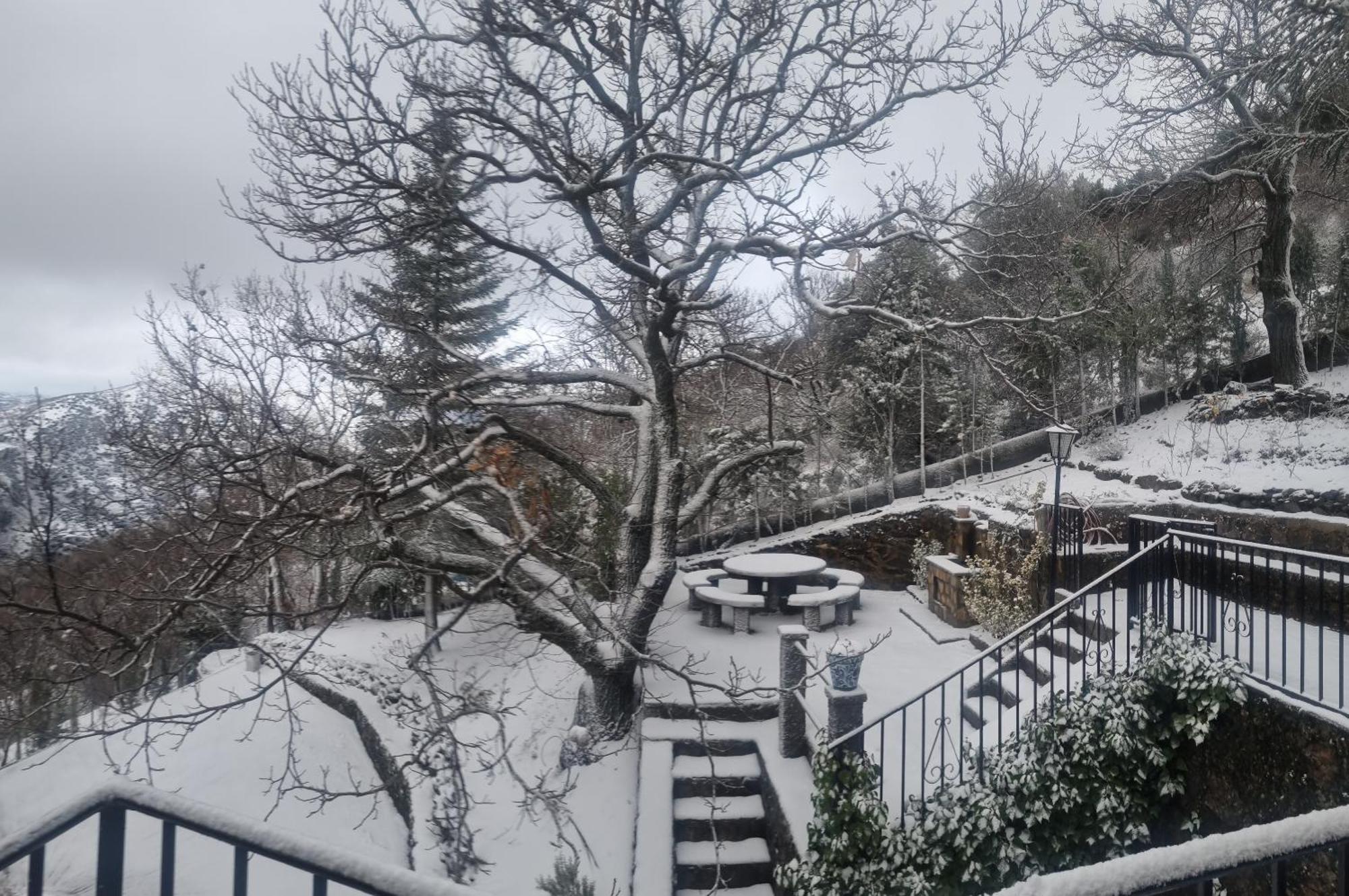 Estrella De Nieve Chalet Guejar Sierra